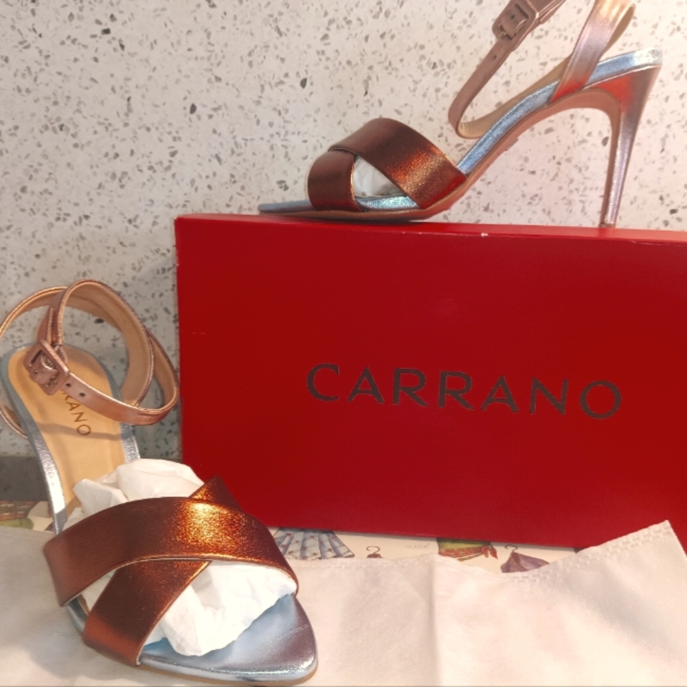 Carrano Heels Size 6 NIB
